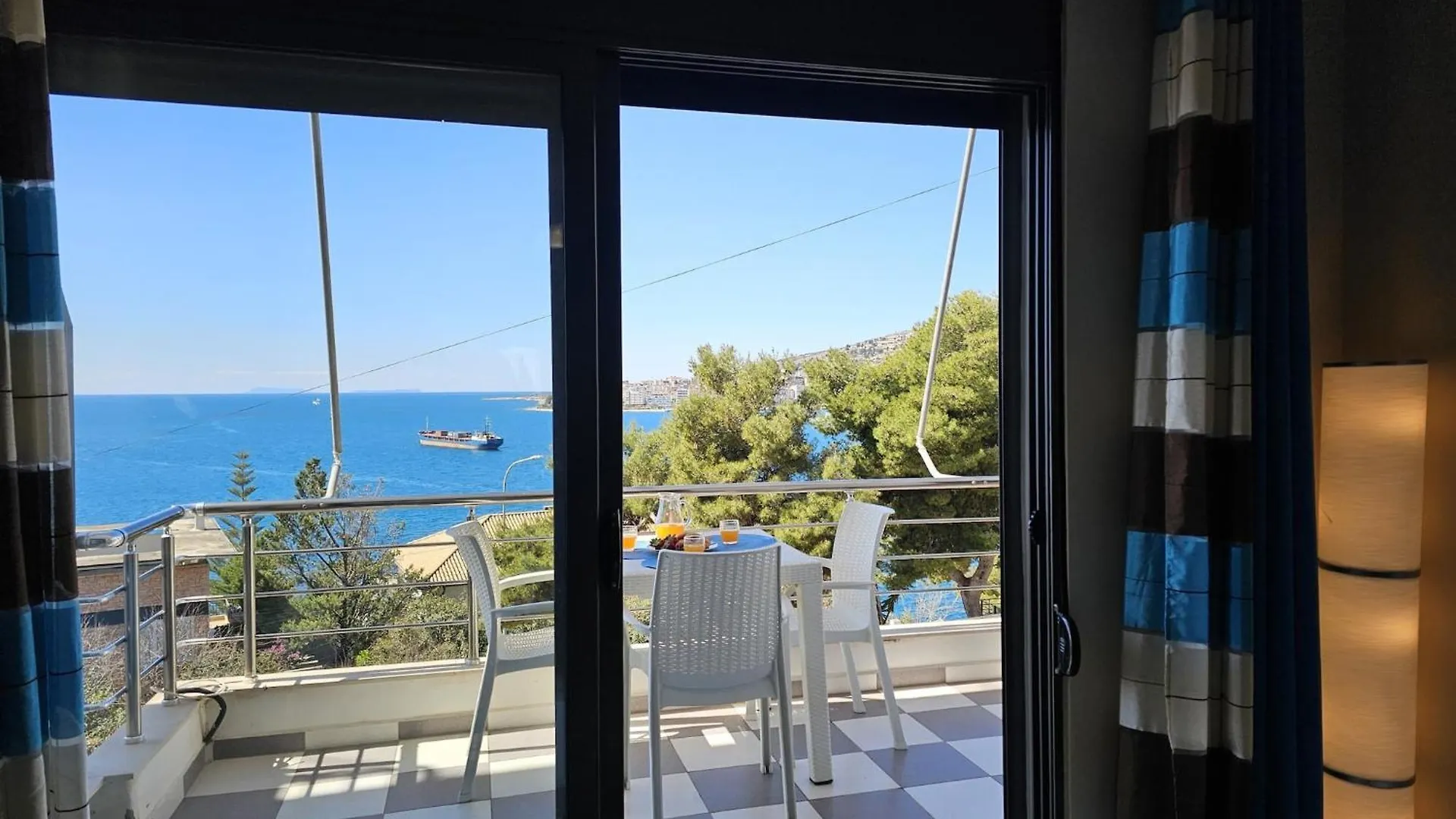 Seaside Serenity Apartment With Views Saranda